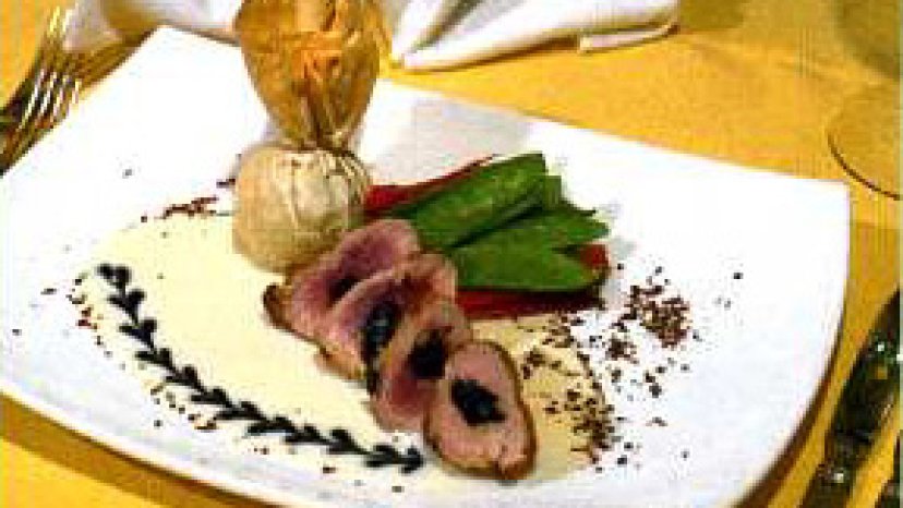 Schweinsfilet mit Dörrzwetschkenfüllung 