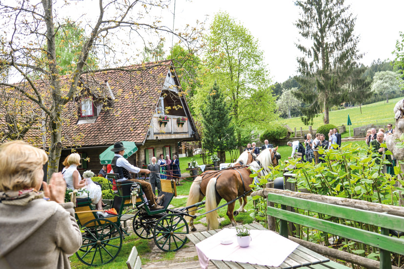 Kutschenfahrt am Reinischkogel | © Wirtshaus Jagawirt